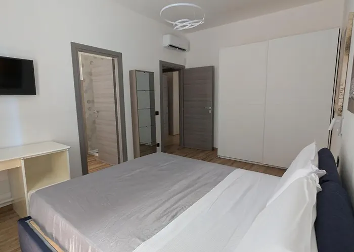 Maison Simone Marconi