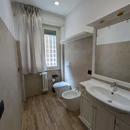 Maison Simone Marconi *